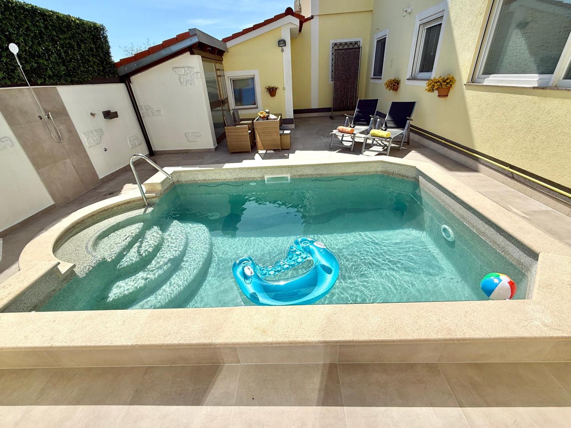 Poolside Studio Fazana Bagian luar foto